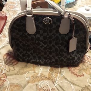 Coach shoulder bag